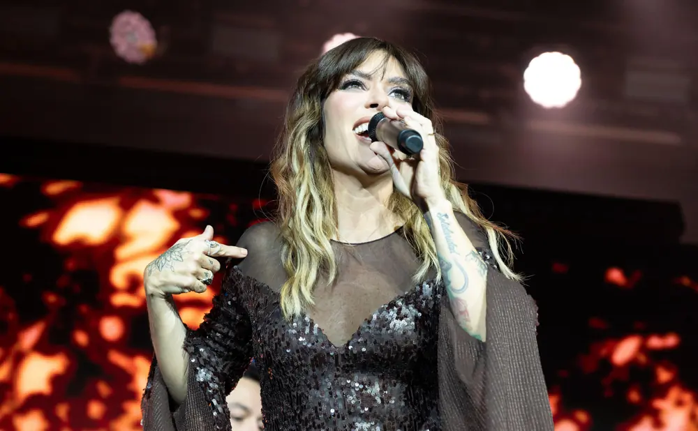 Kany García live on tour